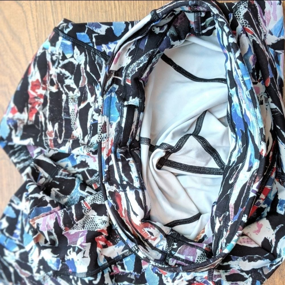 Lululemon Cropped Leggings Abstract Print Size 4 Break Free Abstract High Rise - Picture 5 of 8